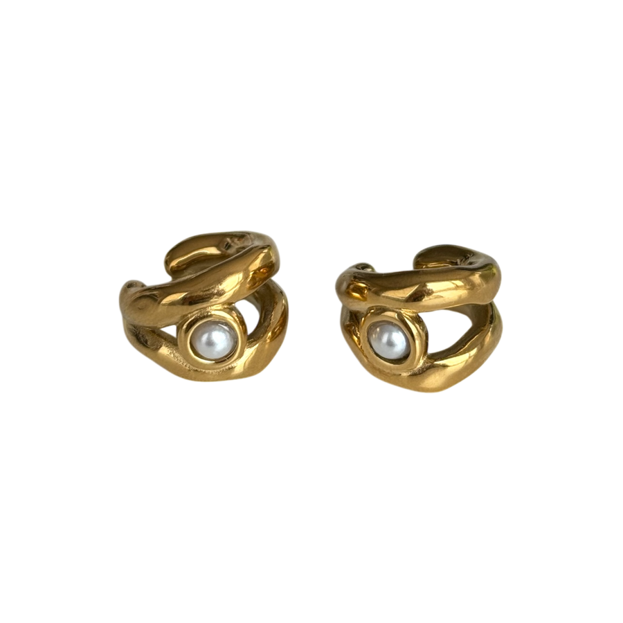 Perla Dorada Ear Cuff