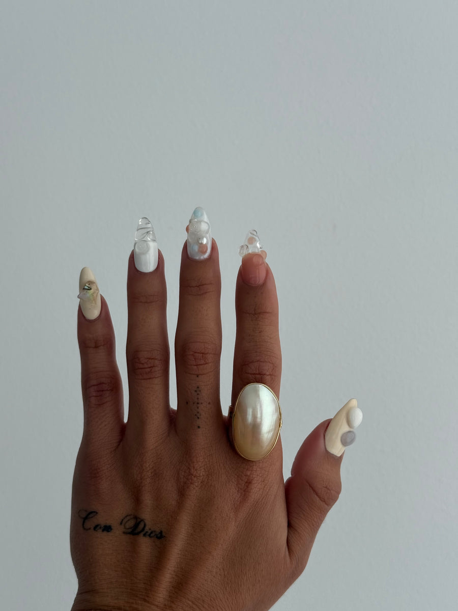 Perlita Dome Ring