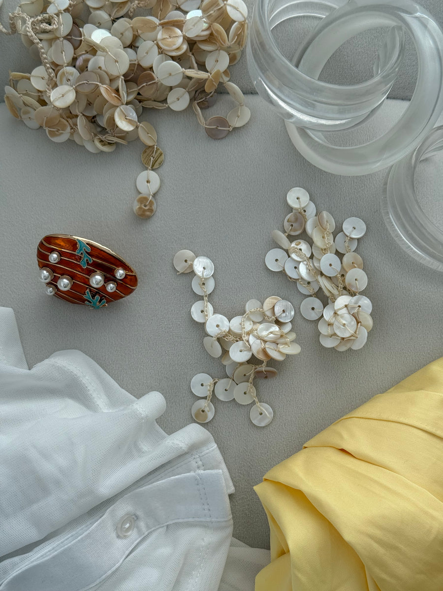 Mandarina Shell Ring