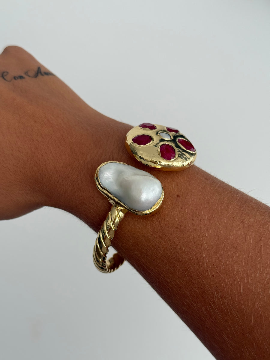 La Flor Cuff