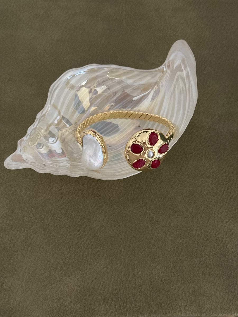 La Flor Cuff