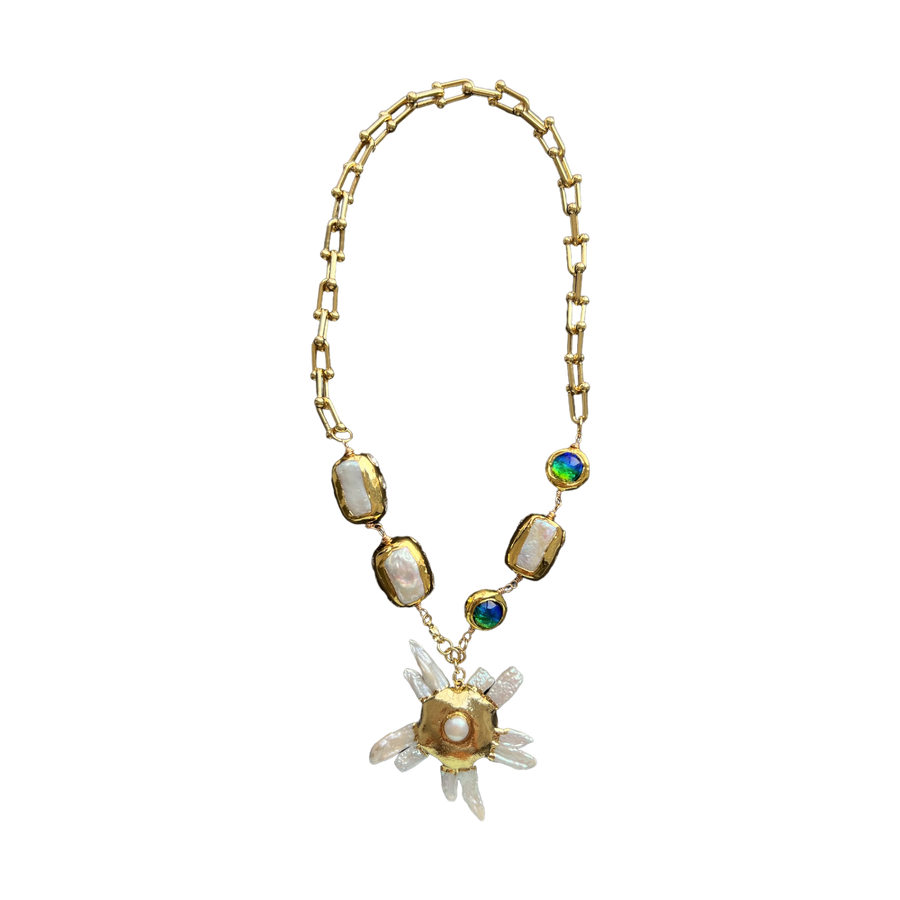 Estrella Dorada Necklace